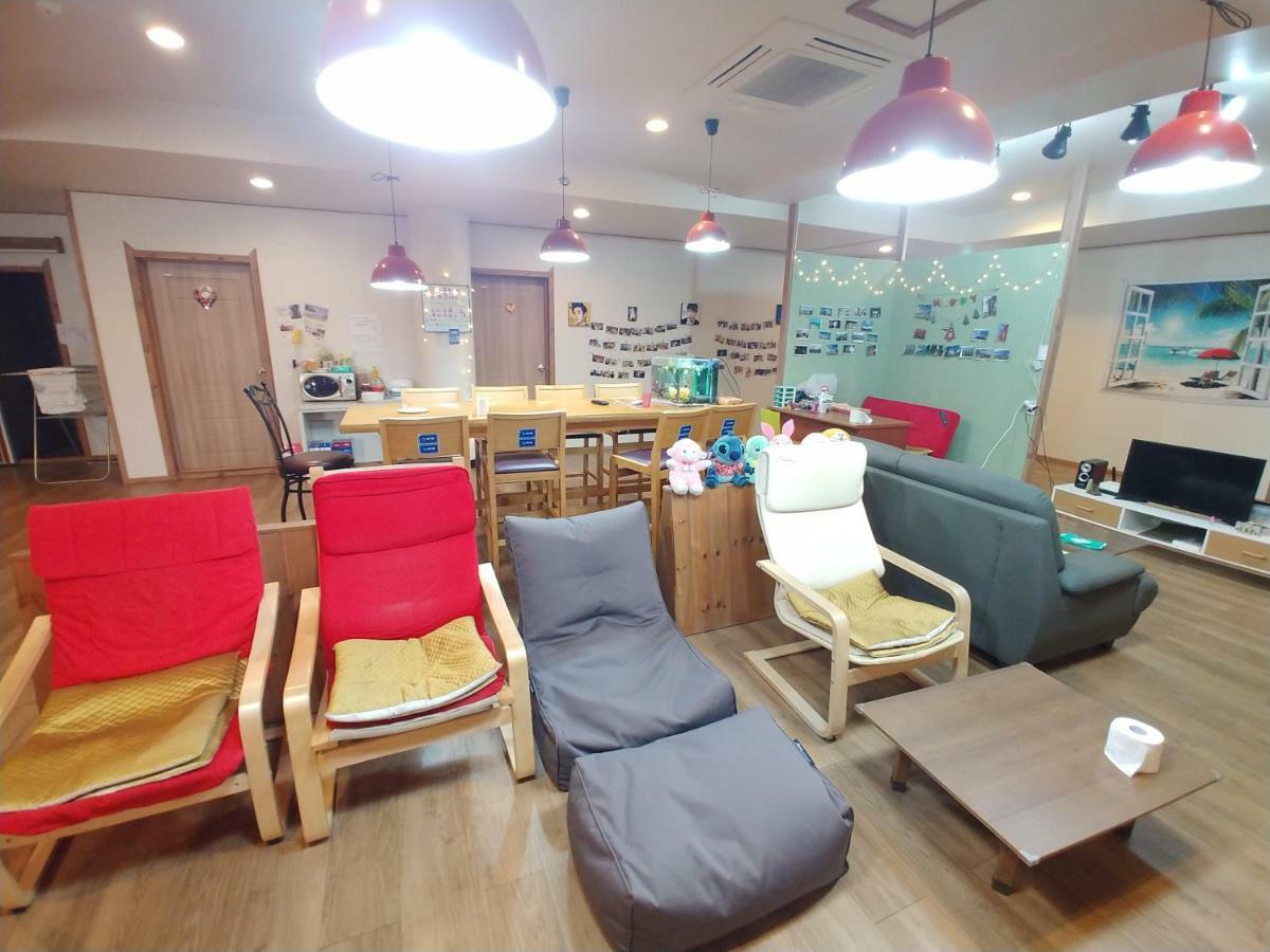 Baozen Guesthouse Jeju Exteriör bild